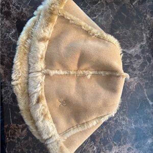 Roots Tan Hat with Faux Fur Trim
